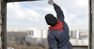 Демонтаж окон в Североуральске: цена от 1586 руб. - Сварной-Сву