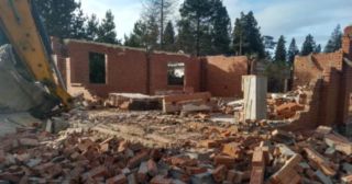 Демонтаж 1 этажного дома Североуральск, цена от 1639 руб.